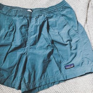 Patagonia baggie shorts